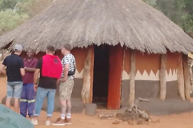 African Village Tours - Daily chores in the village: gender and age, explained plainly