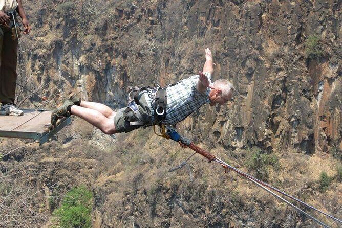 Gorge Swing (Zimbabwe) - Victoria Falls Bridge and the Lookout Cafe: what to expect on-site