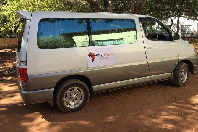 Victoria Falls Airport Transfers - Air-conditioning and bottled water: small comforts that matter