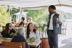 Victoria Falls: Dinner Cruise on the Zambezi River - Wildlife moments on the Zambezi: what you can realistically spot