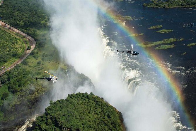 Victoria Falls Flight of the Angels Helicopter Flight - The route and timing: 13 minutes vs 25 minutes