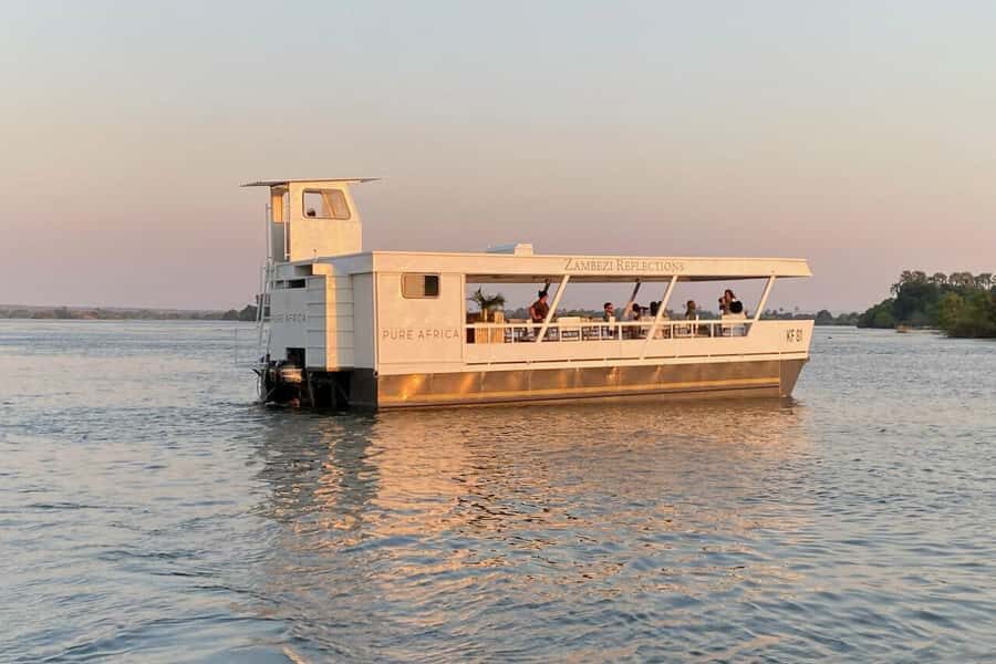 Victoria Falls: Zambezi River Relaxing Sunset Boat Cruise - First impressions: the quiet power of the upper Zambezi