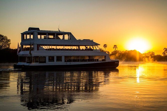 Zambezi River Sunset Cruise, from Victoria Falls, Zimbabwe - Getting to the Zambezi Explorer: hotel pickup and check-in flow