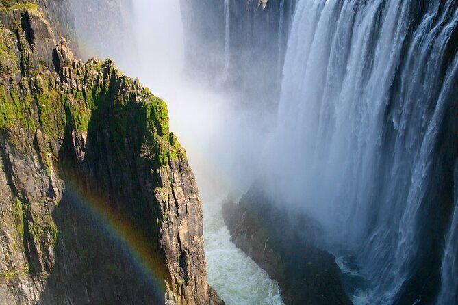 Zimbabwe & Zambia side Private Guided Tour of the Falls - What the 6-hour private flow looks like (and why it feels easier)